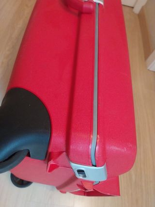Maleta Grande Samsonite Roja