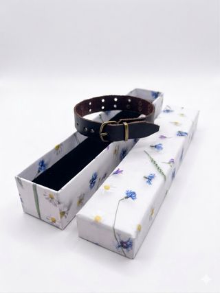 Pulsera de piel con hebilla