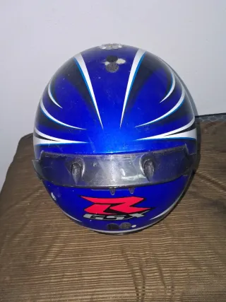 Casco de moto SHOEI azul y blanco