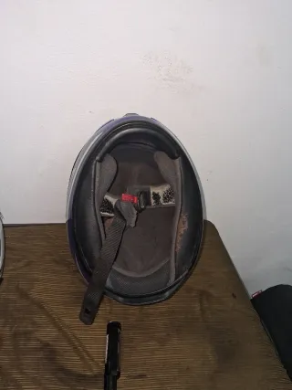 Casco de moto SHOEI azul y blanco