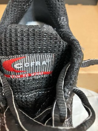 Zapatos de seguridad Cofra Talla 43