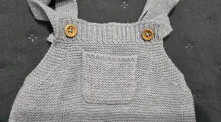 Peto bebé punto gris 1-3 meses