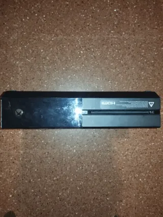 Xbox One Negra Completa
