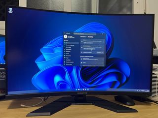Monitor Gigabyte 32 2K 165Hz Curvo