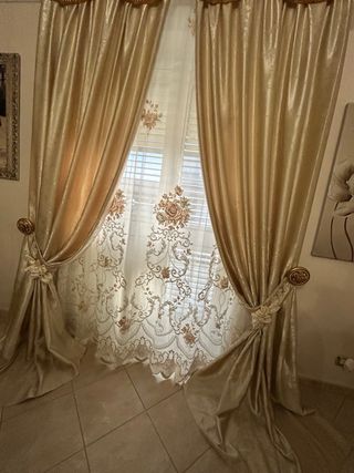 Tende eleganti beige e oro
