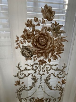 Tende eleganti beige e oro