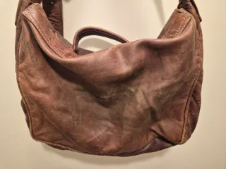 Bolso maletín bandolera de piel marrón
