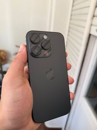 iPhone 14 Pro en buenas condiciones