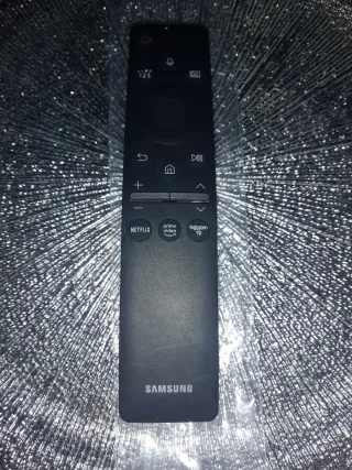 Mando Samsung con micrófono