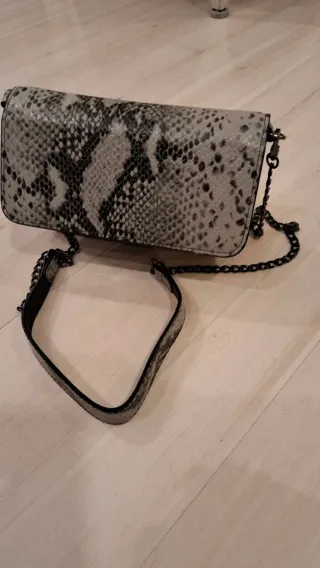 Bolso Alexah piel serpiente