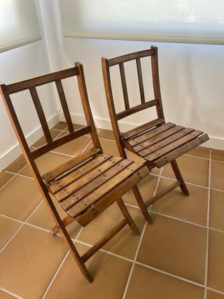 Conjunto Vintage Mesa Plegable y Sillas Plegables
