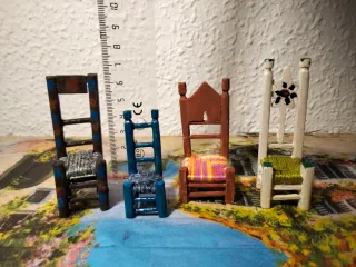 Miniaturas Sillas Madera Decoradas