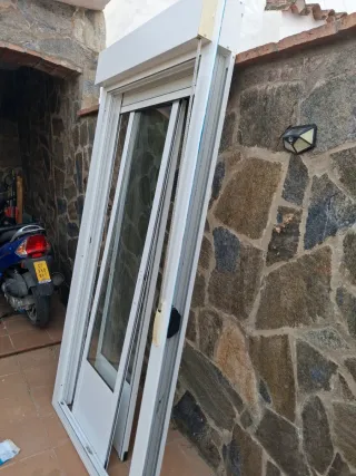 Puerta ventana corredera  blanca