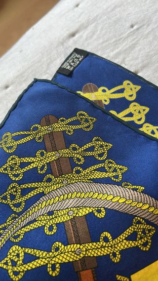 Pañuelo de seda estampado mujer