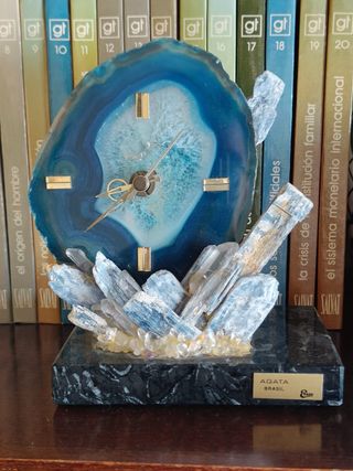 Reloj de Agata y Cristales Naturales