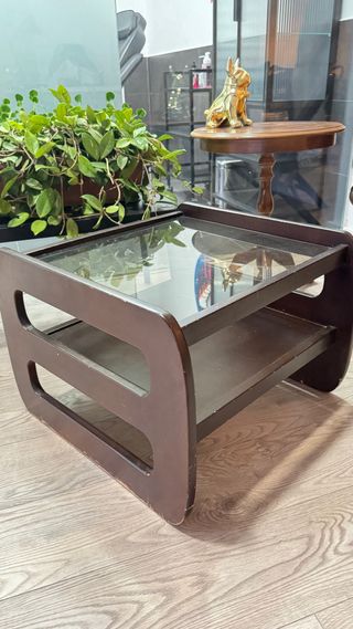 Juego sillón y mesa auxiliar
