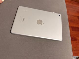 Apple iPad Mini 4 - 16gb