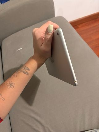 Apple iPad Mini 4 - 16gb