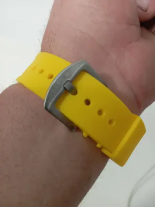 Reloj Deportivo  Negro/Amarillo