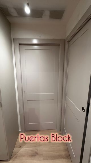 Instalación profesional de Puertas Block Barcelona