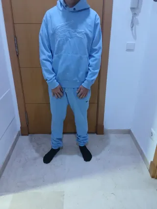 Conjunto deportivo Lacoste azul