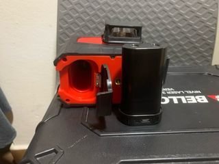 Nivel Láser Bellota 3x360º Verde 30m + accesorios2