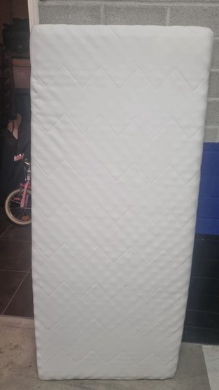 Cama + colchón infantil blanca Ikea