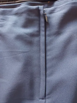 Falda básica azul marino