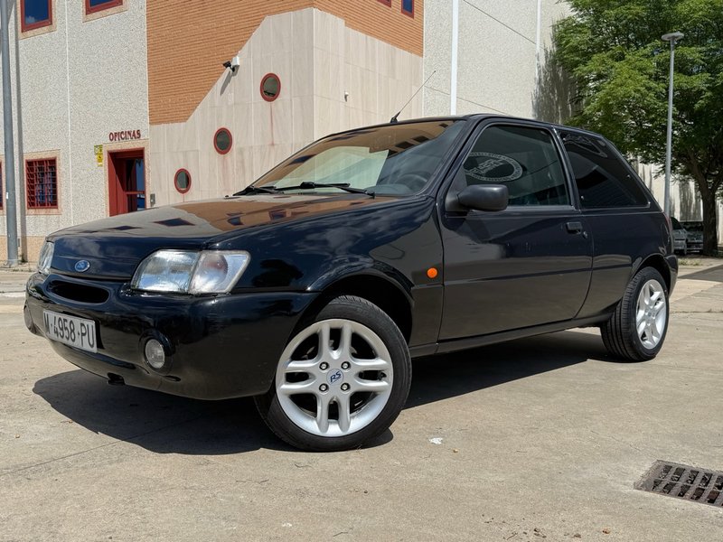 FORD FIESTA 1.4 Si - foto 1