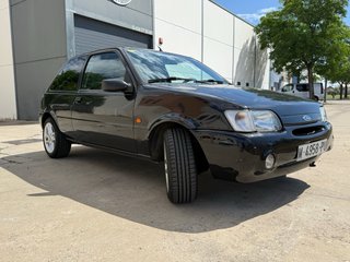 FORD FIESTA 1.4 Si