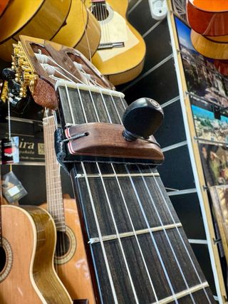 Cejilla artesanal guitarra flamenca