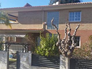 Alquiler de habitación en vilafortuny para chica