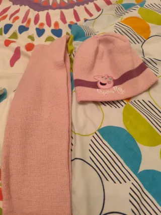 Gorro y bufanda Peppa Pig niña