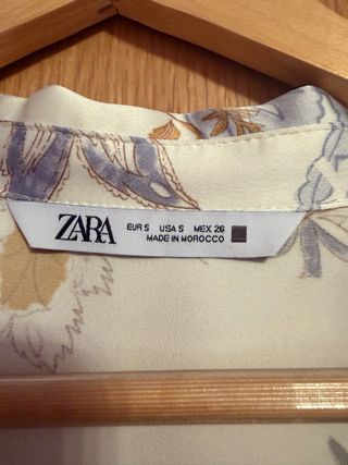 Camisa Zara Estampada Talla S