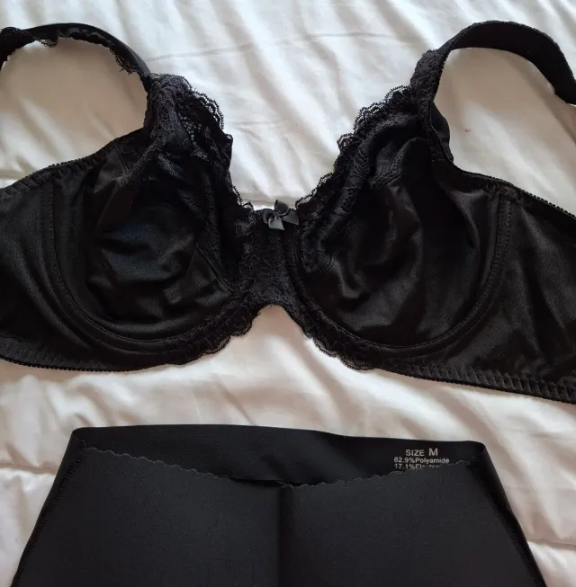 Conjunto Lencería Negro Talla M sin estrenar