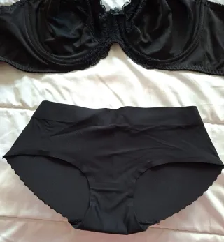 Conjunto Lencería Negro Talla M sin estrenar