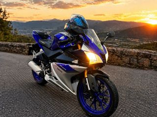 YAMAHA YZF-R125 (R125) 2016 – IMPECABLE – FULL