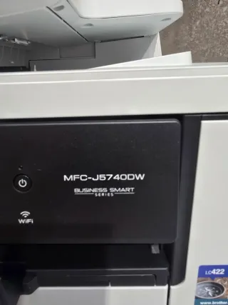 Stampante multifunzione Brother MFC-J5740DW
