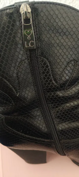 Botas mujer Marca Lola Casademunt