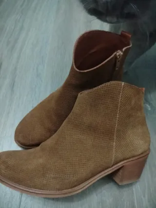 Botas marrones tobilleras