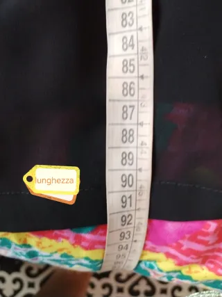 Camicia lunga nera trasparente