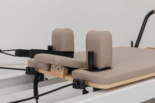 Reformer Pilates Pro con Torre Aluminio