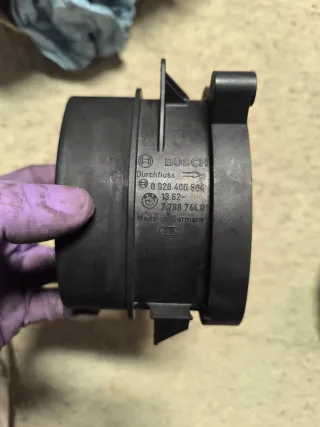 Caudalímetro Bosch BMW E46 320td 330td