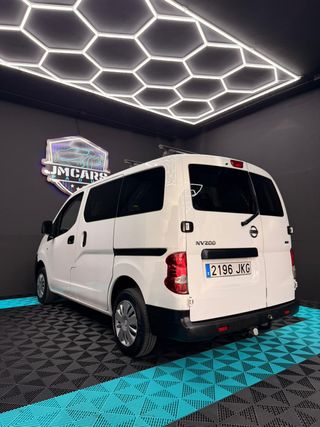 Nissan NV200 2015