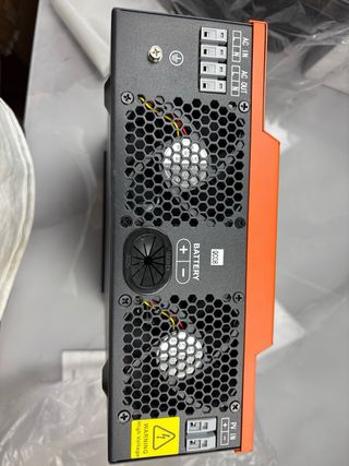 Inversor Solar Híbrido NUEVO 3200W 24V