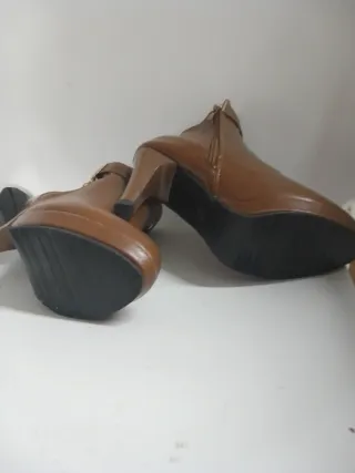 Botines marrones tacón