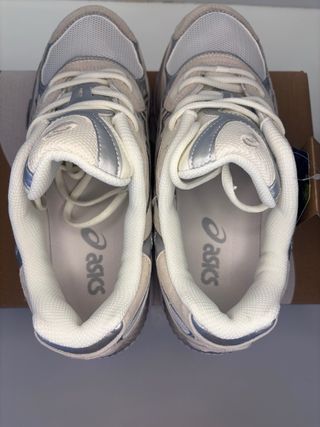 Asics Gel NYC Beige/Blanco Talla [Talla]