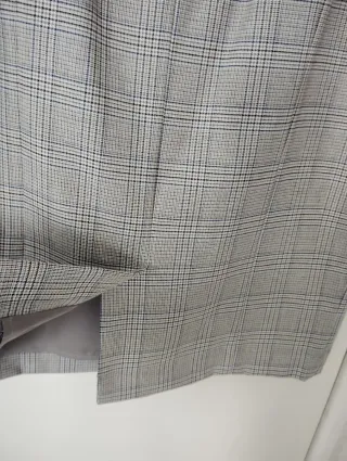 Falda Tintoretto cuadros gris y blanco