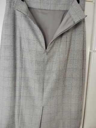 Falda Tintoretto cuadros gris y blanco