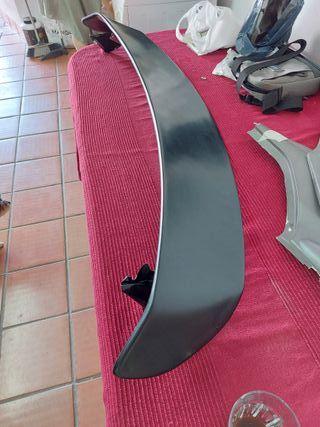 Alerón trasero deportivo